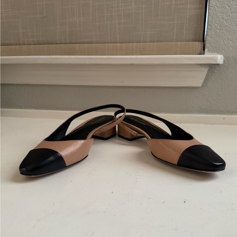 Veronica Beard Tan and Black Pointed-Toe Slingback Flats - Picture 14 of 15